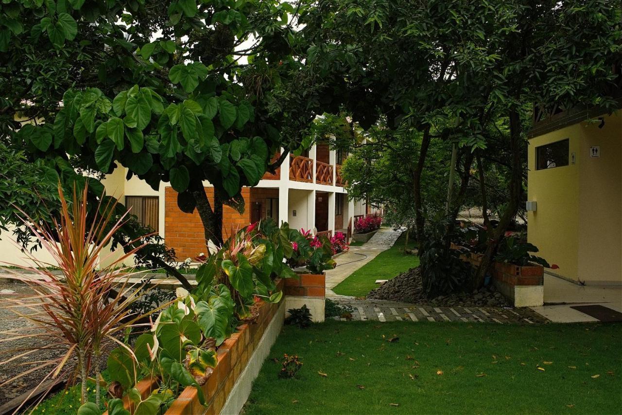 Santval Lodge Bucay Exterior photo