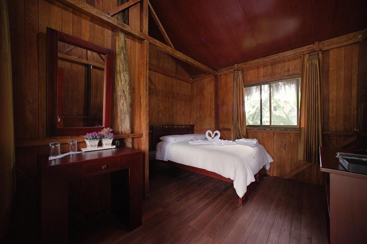 Santval Lodge Bucay Exterior photo
