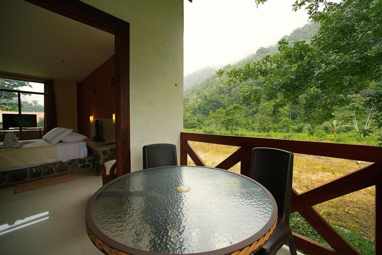 Santval Lodge Bucay Exterior photo